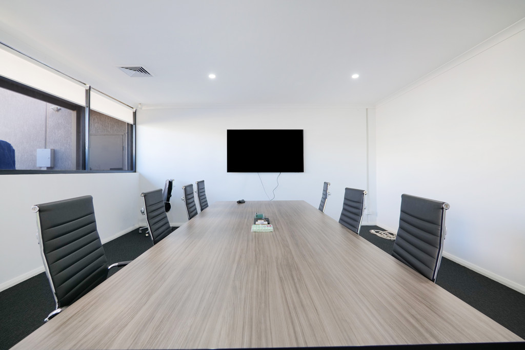 gallery image: 11 Cowcher Place, Belmont WA
