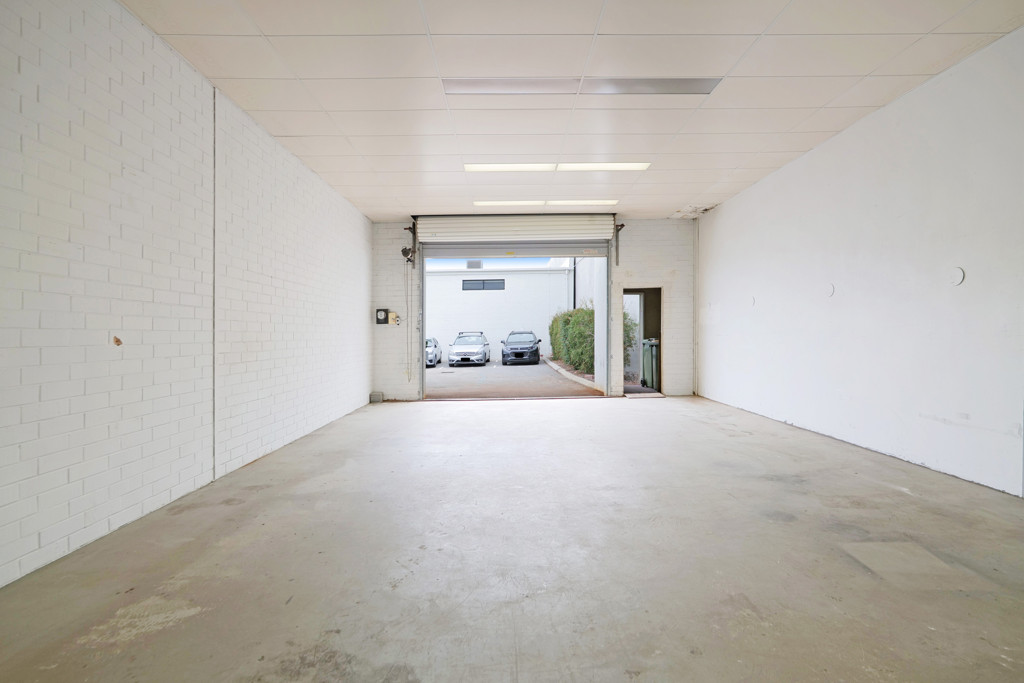 gallery image: Unit 3/147-151 Belmont Avenue, Belmont WA