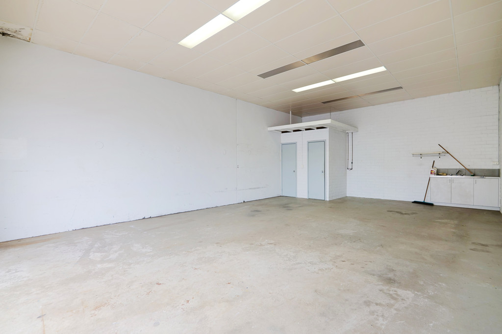 gallery image: Unit 3/147-151 Belmont Avenue, Belmont WA
