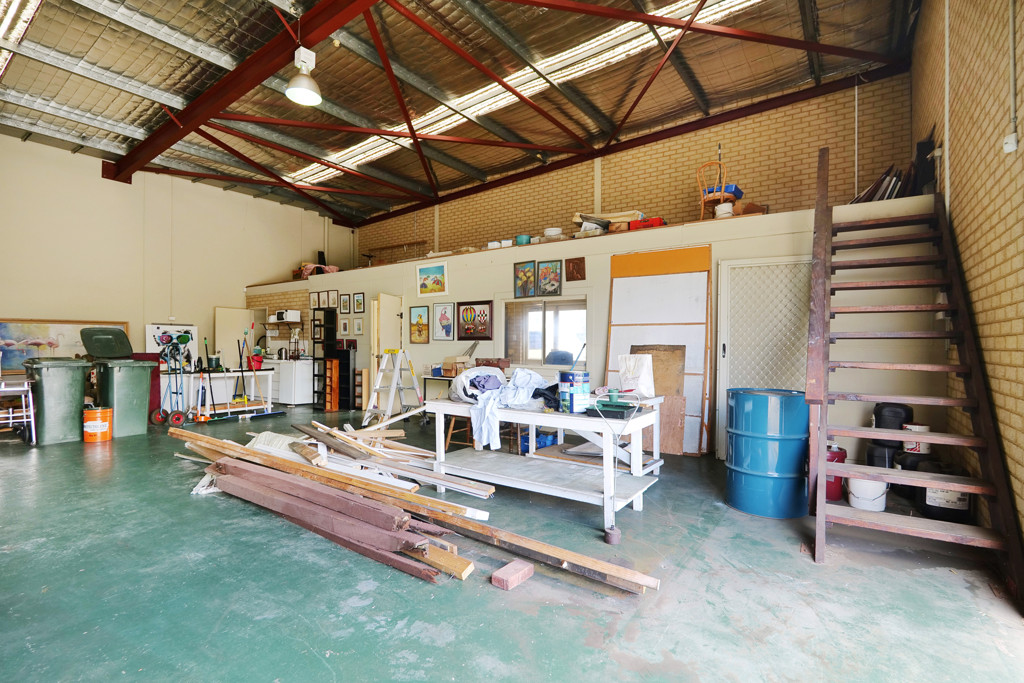 gallery image: 2/27 John Street, Bentley WA