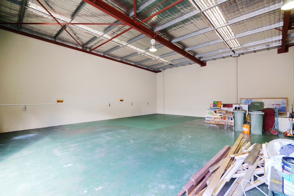 gallery image: 2/27 John Street, Bentley WA
