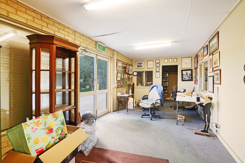 gallery image: 2/27 John Street, Bentley WA
