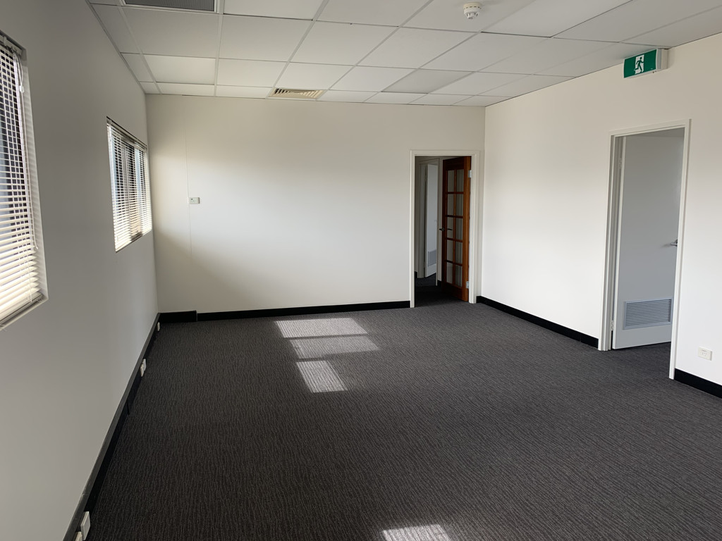 gallery image: 102/152 Great Eastern Highway, Ascot WA