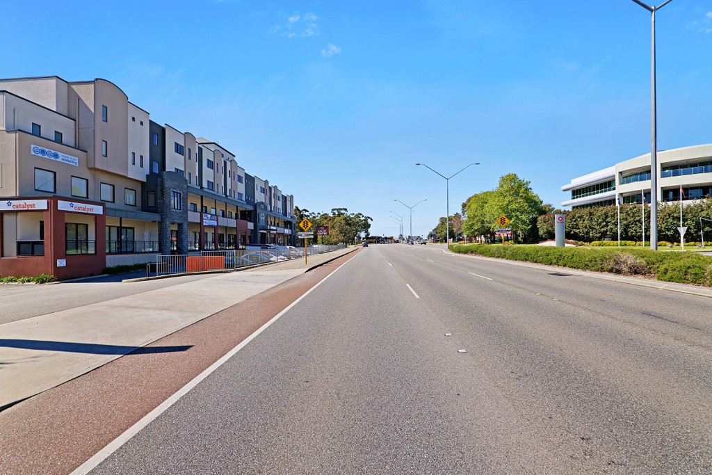 gallery image: 102/152 Great Eastern Highway, Ascot WA