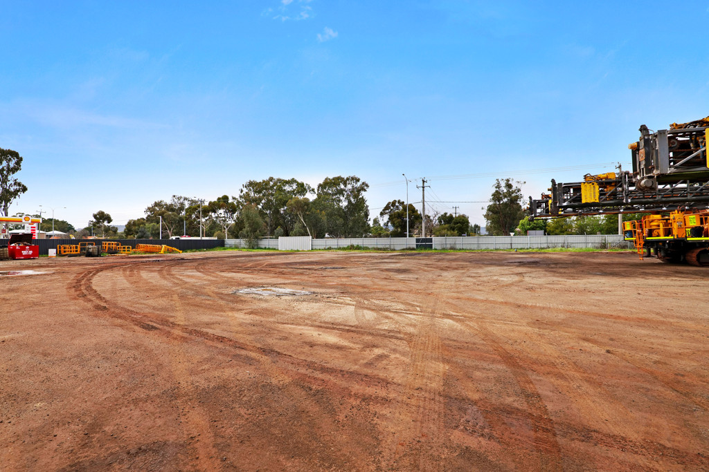 gallery image: 4 Lower Park Road, Maddington WA