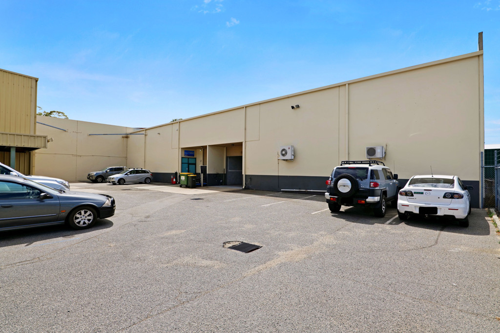 gallery image: 3/24 Cohn Street, Carlisle WA