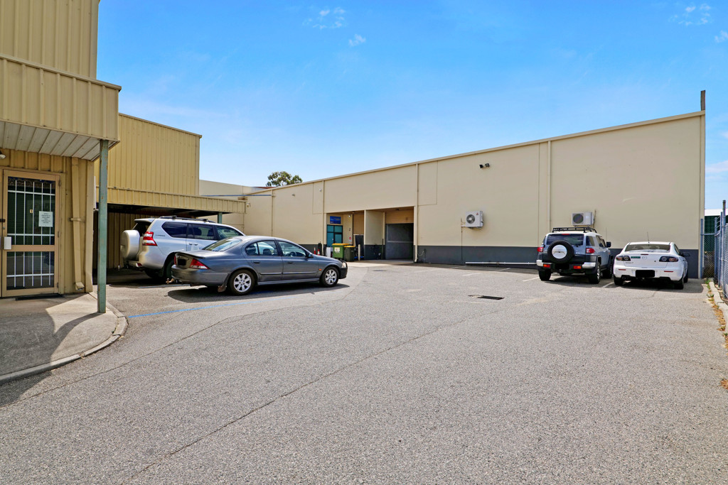 gallery image: 3/24 Cohn Street, Carlisle WA