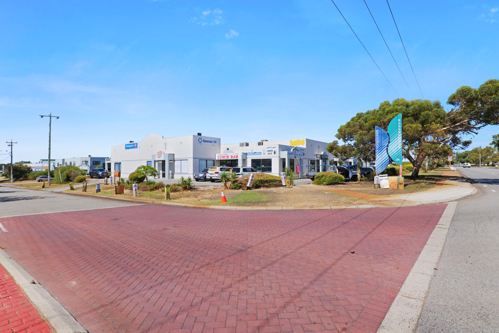 gallery image: 5/15 Dyer Road, Bassendean WA