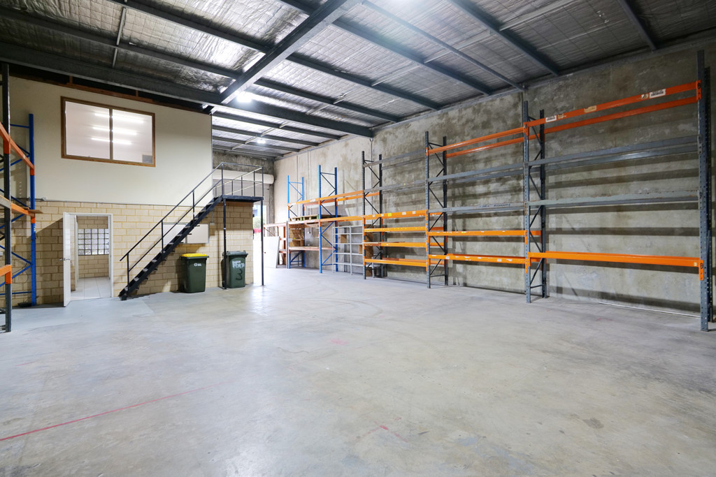 gallery image: Unit 3/17 Casino Street, Welshpool WA