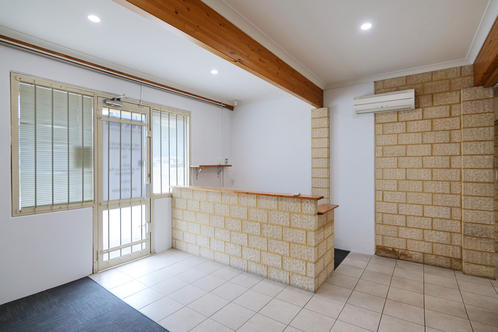 gallery image: Unit 3/17 Casino Street, Welshpool WA