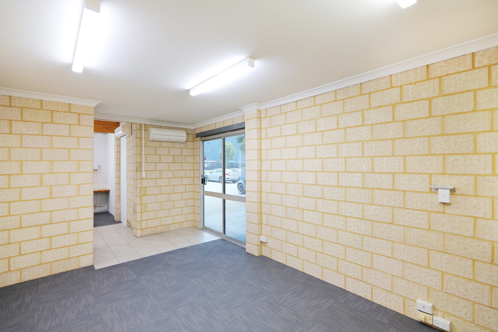 gallery image: Unit 3/17 Casino Street, Welshpool WA