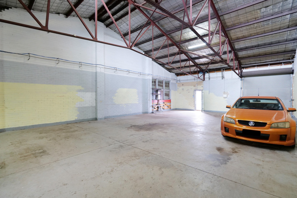 gallery image: 1/30 Rudloc Road, Morley WA