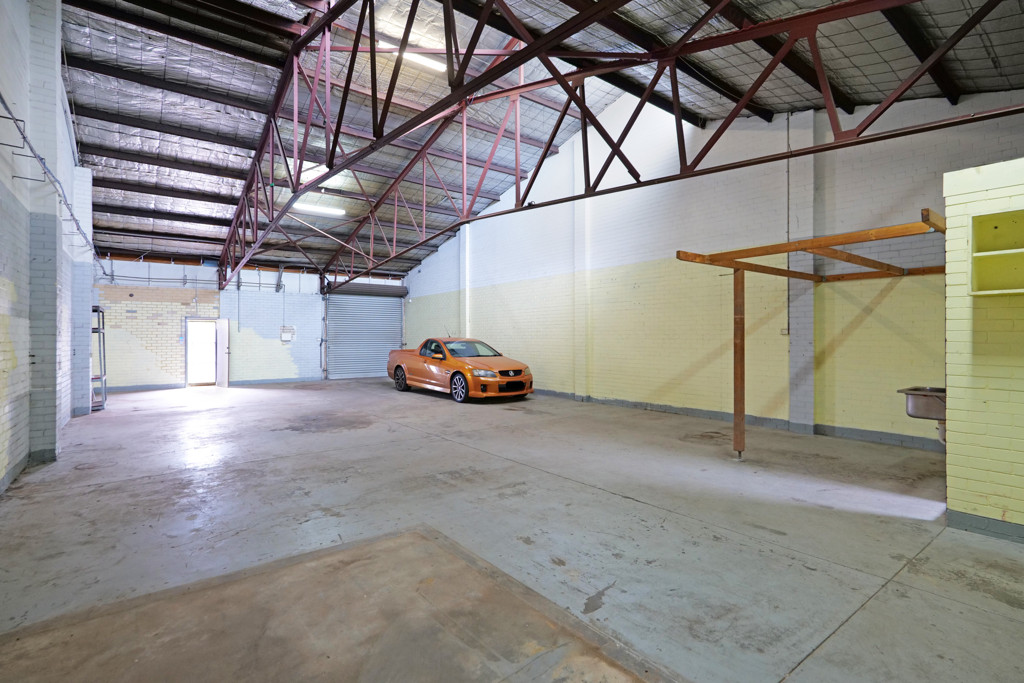 gallery image: 1/30 Rudloc Road, Morley WA