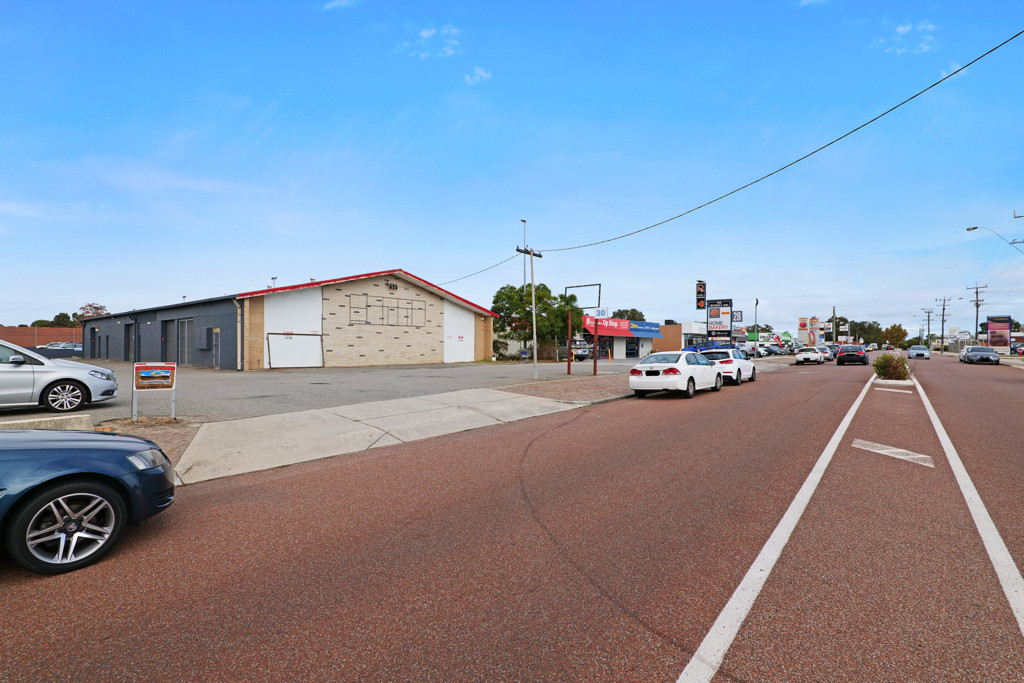 gallery image: 1/30 Rudloc Road, Morley WA