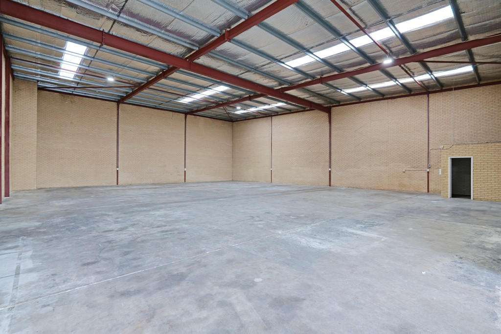 gallery image: 14 Belgravia Street, Belmont WA