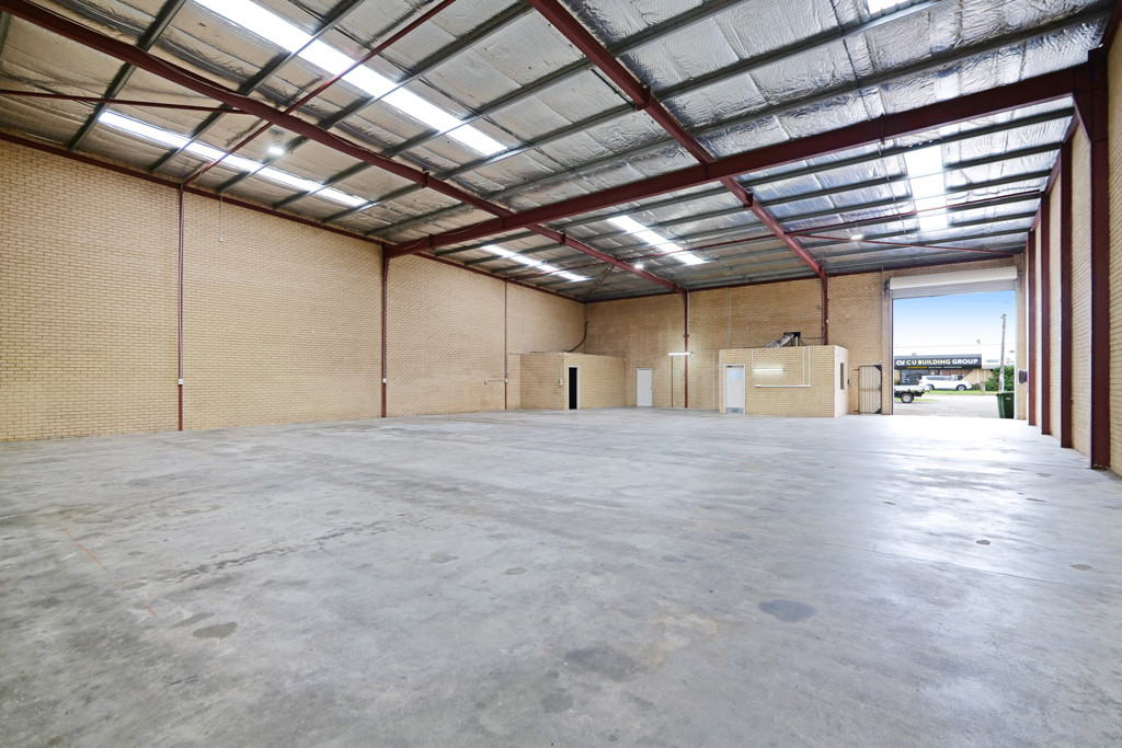 gallery image: 14 Belgravia Street, Belmont WA