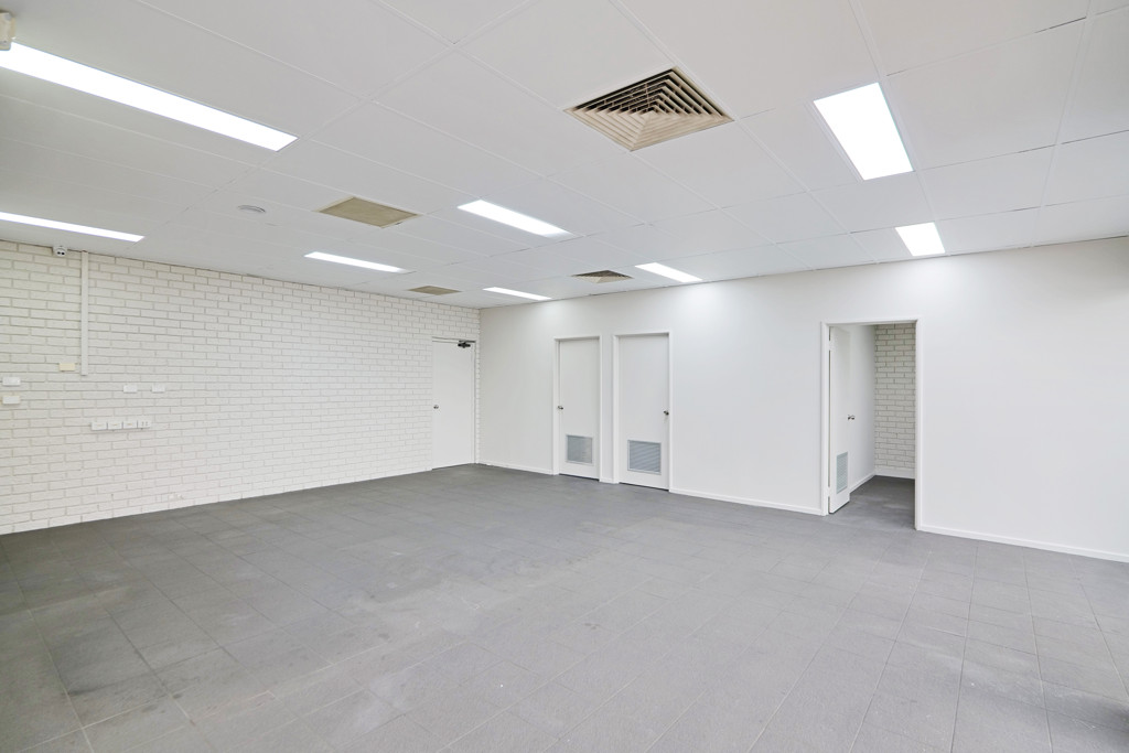 gallery image: 14 Belgravia Street, Belmont WA
