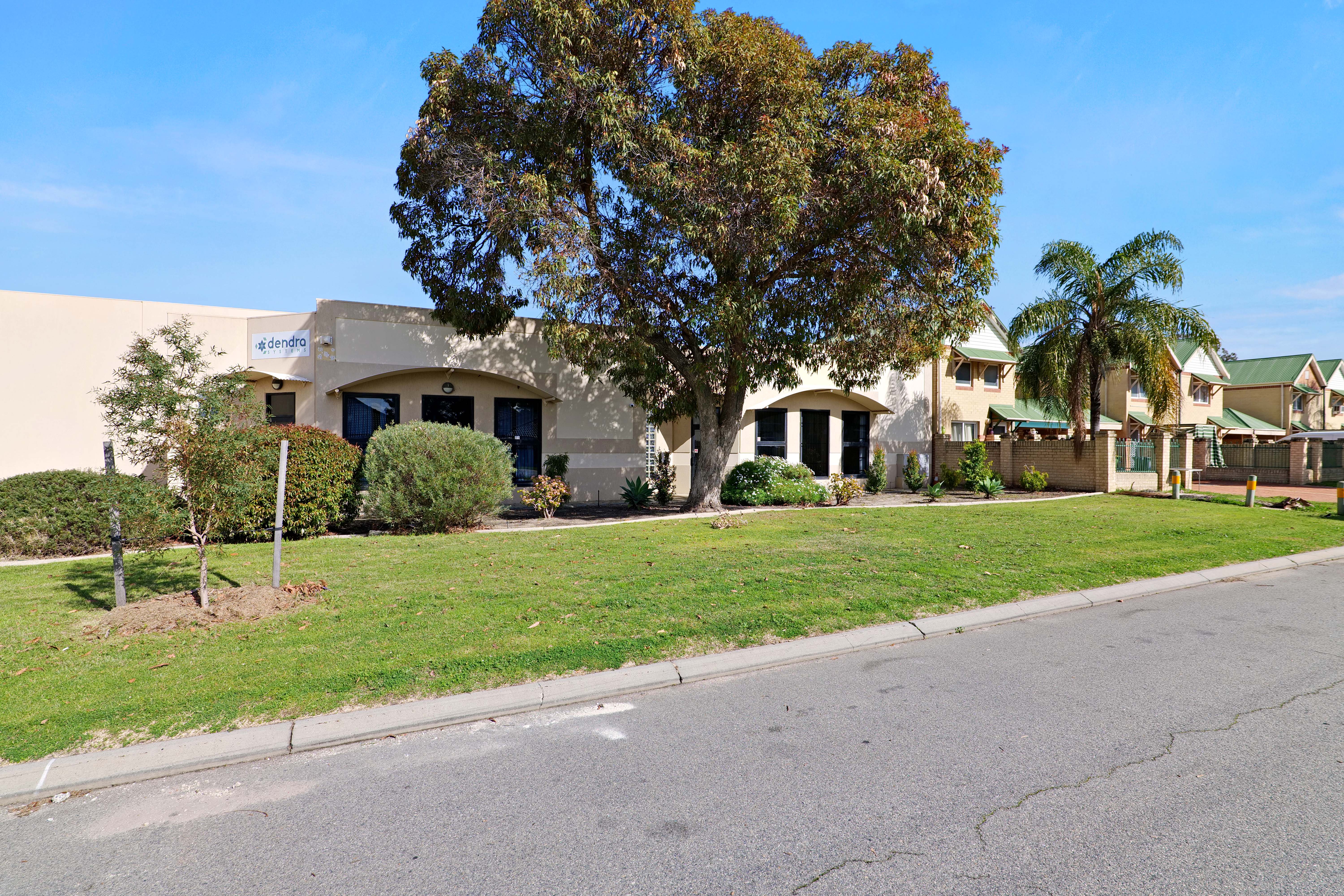 2/18 Hehir Street, Belmont WA