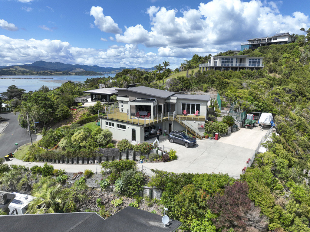 140 Glenfern Drive, Wyuna Bay