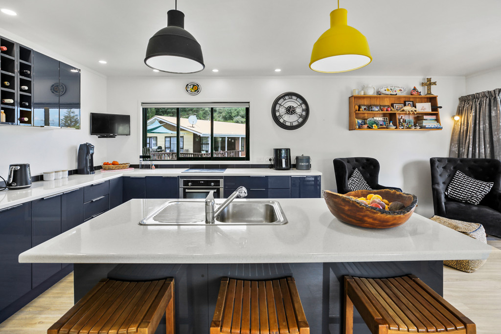 4 Te Puru Creek Road, Thames-Coromandel