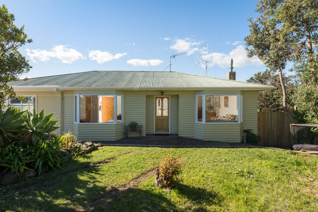 217 Tony Avenue, Thames