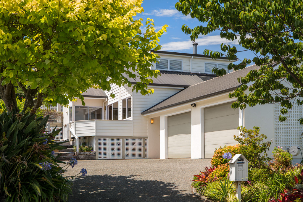 200 Reservoir Road, Thames