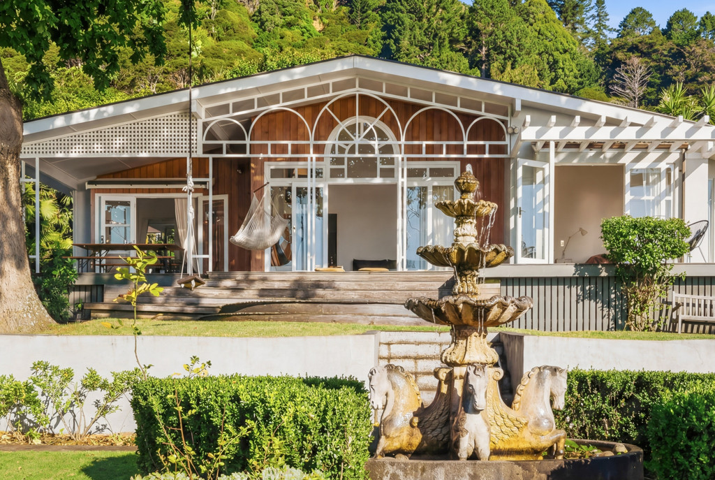 270 Thames Coast Road, Thornton Bay