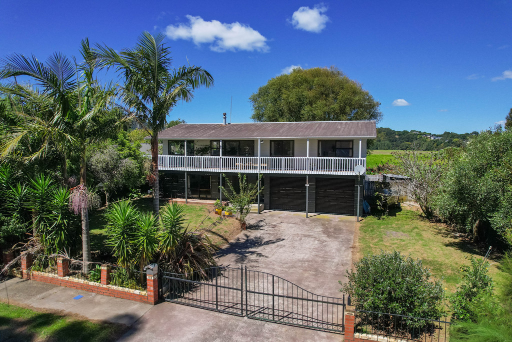 119 Lowe Avenue, Thames