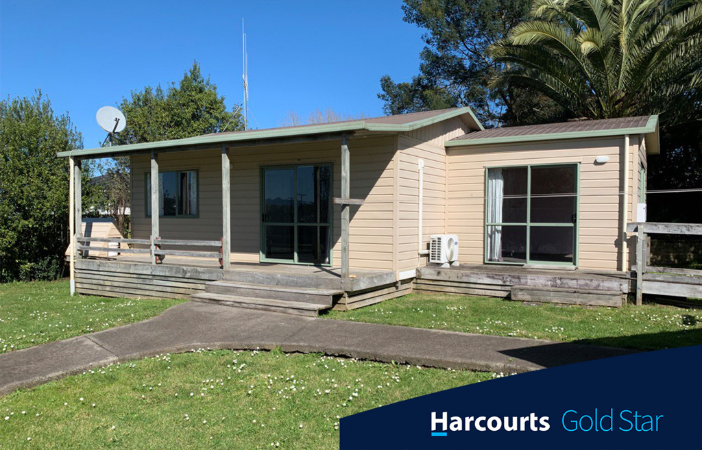Thames Rentals Harcourts Gold Star