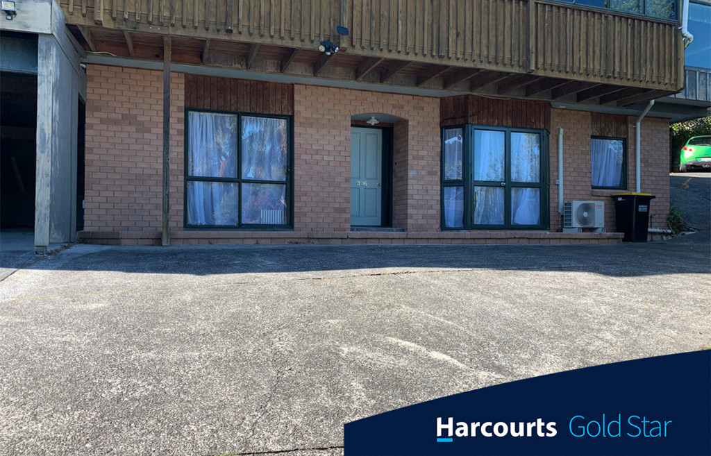 Thames Rentals Harcourts Gold Star