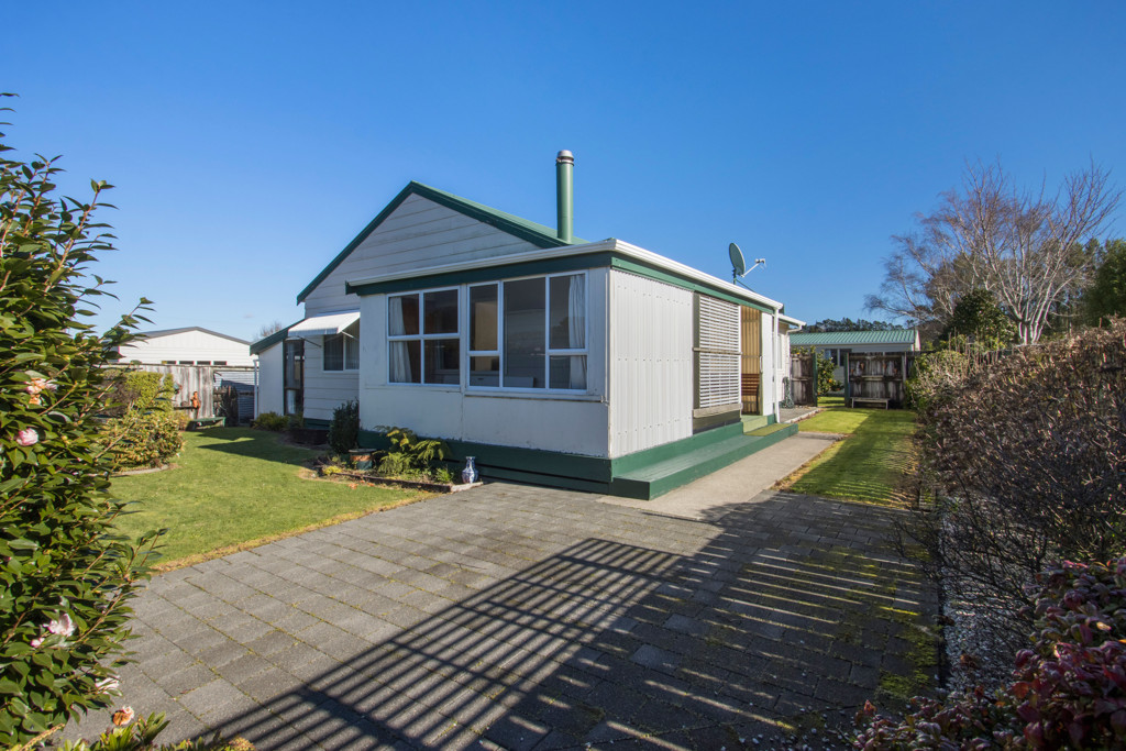 17 Dobson Street, Waihi