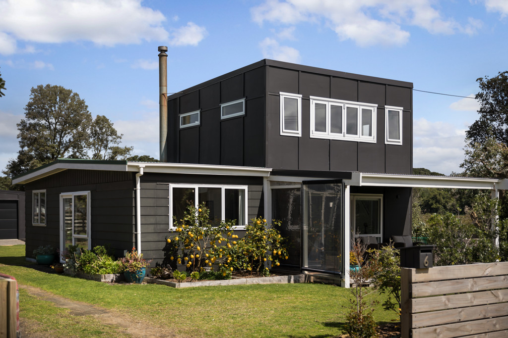 6 Waiiti Avenue, Waihi Beach