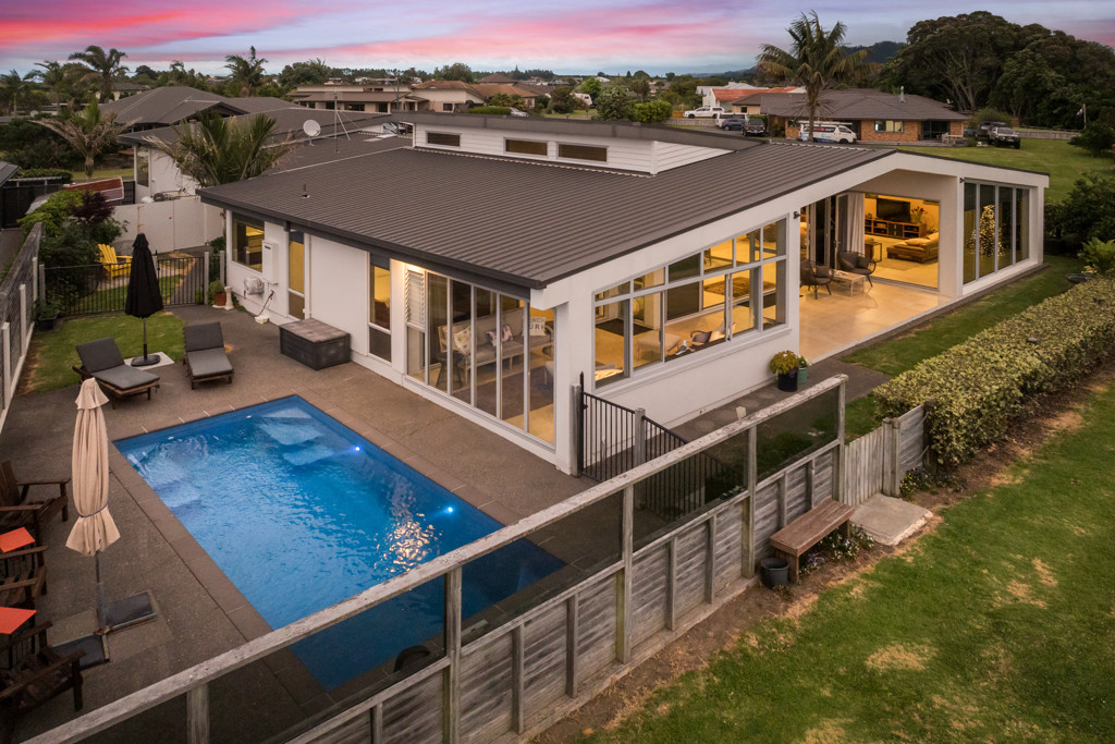 147 Koutunui Road, Athenree