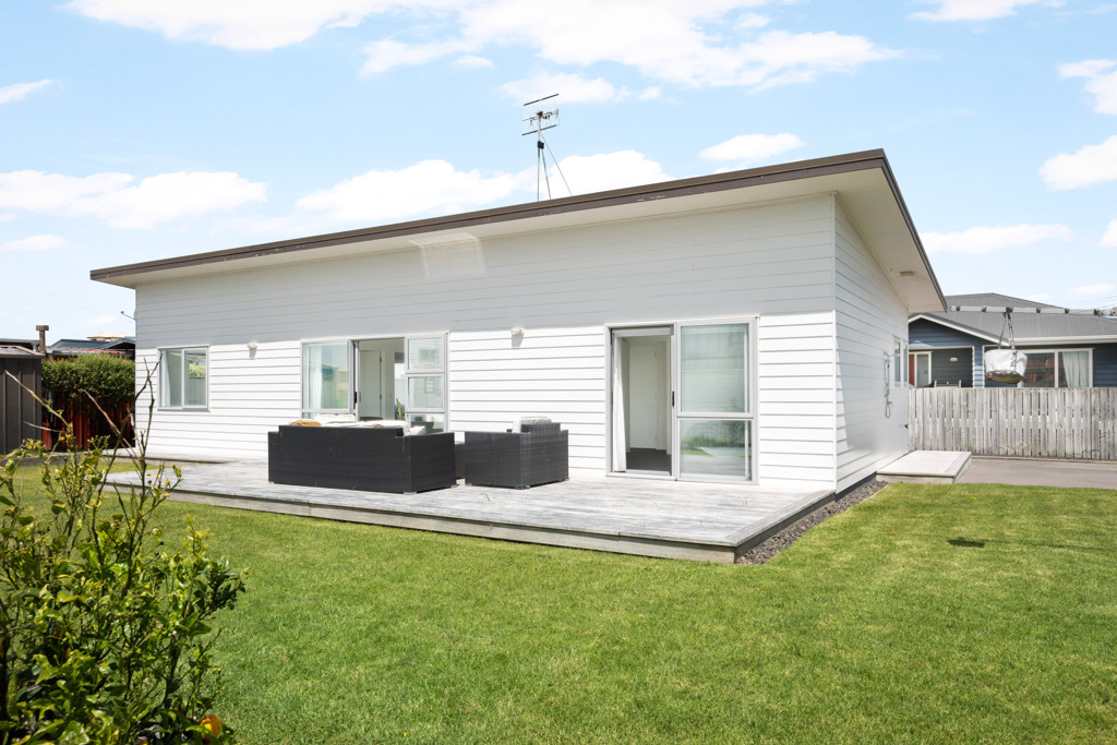 Waihi Beach Properties for Sale Harcourts Goldstar