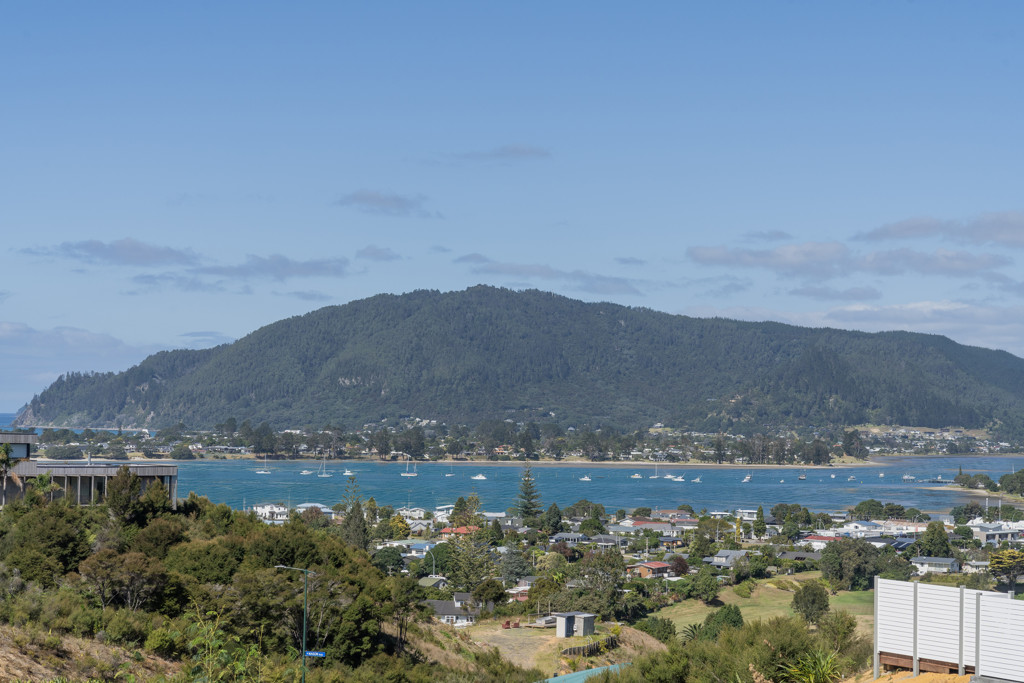 26 Azimuth Road, Tairua
