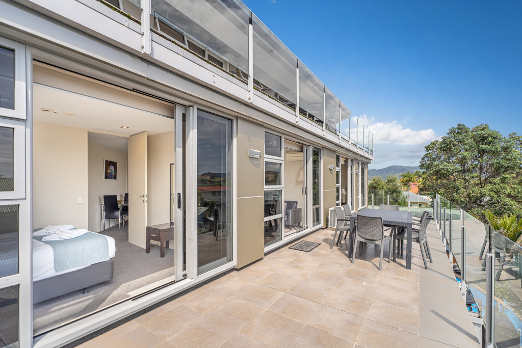 2D/8 The Esplanade, Whitianga