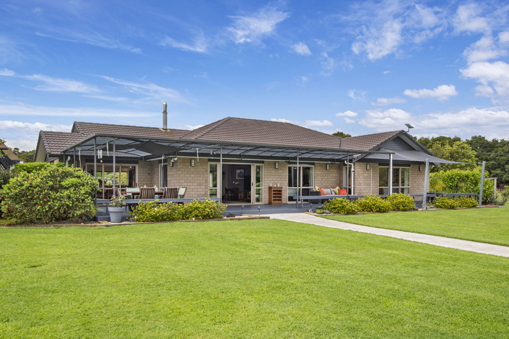 51 Dunrobin Lane, Maungatapere