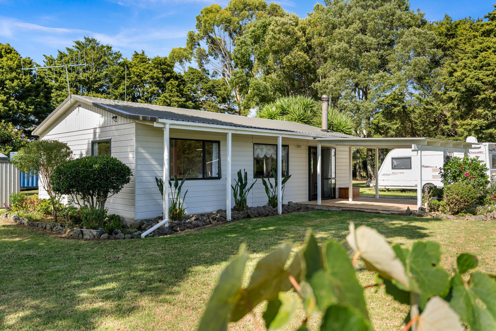 621 Tokiri Road, Titoki