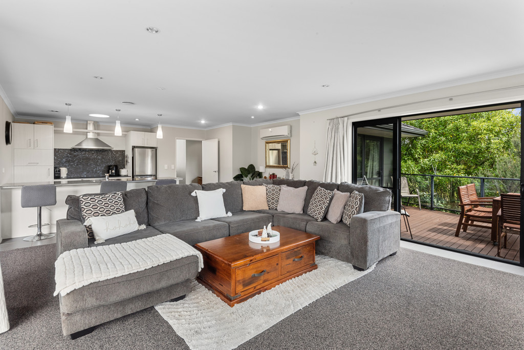 5 North Crest Drive, Onerahi
