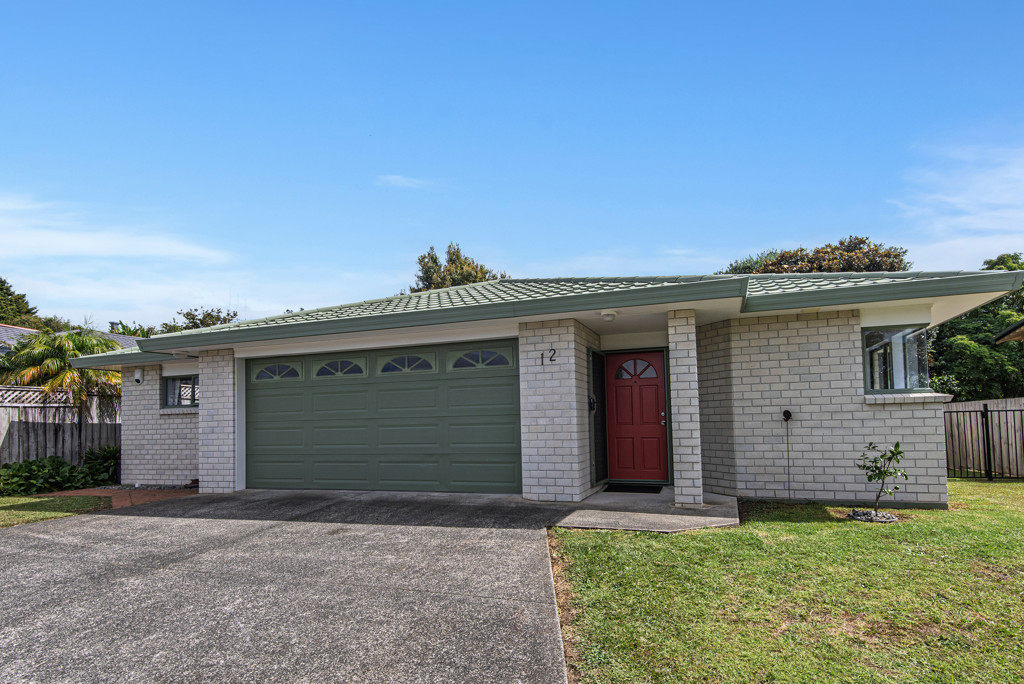 12 Bluegum Place, Woodhill