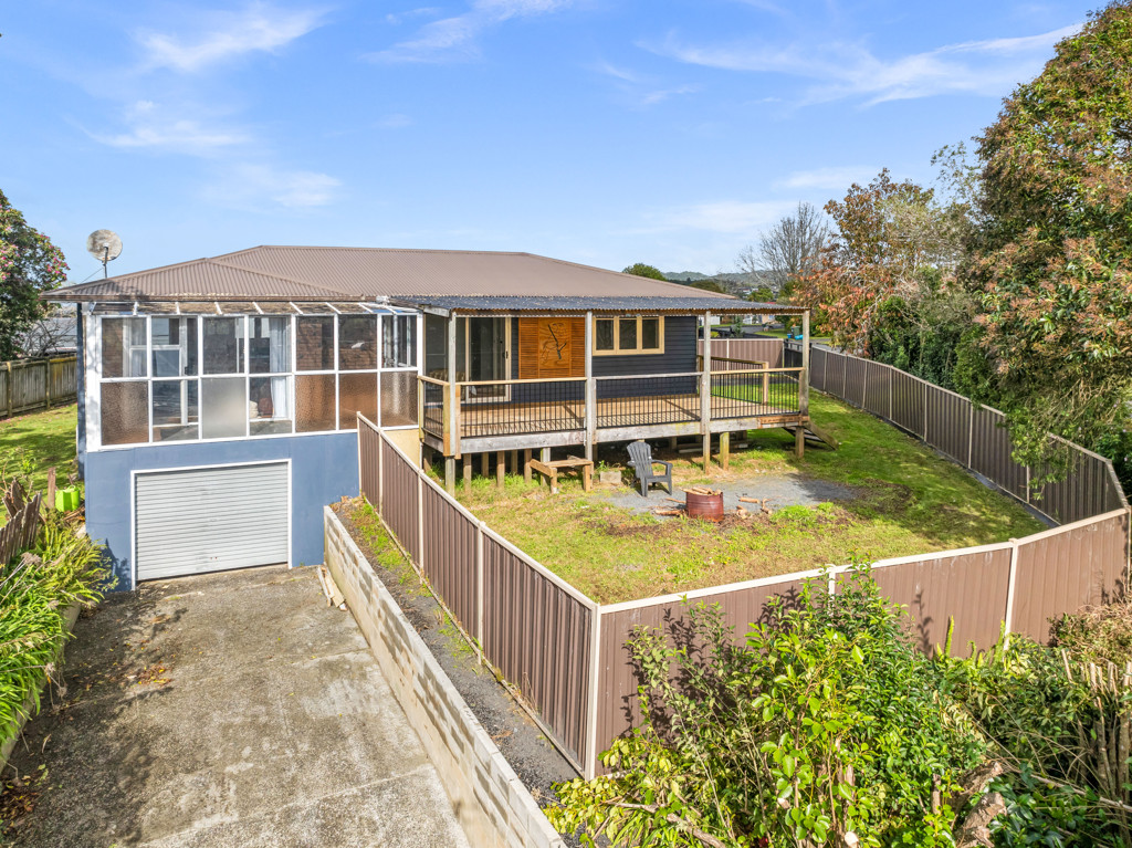 13 McInnes Avenue, Te Kamo