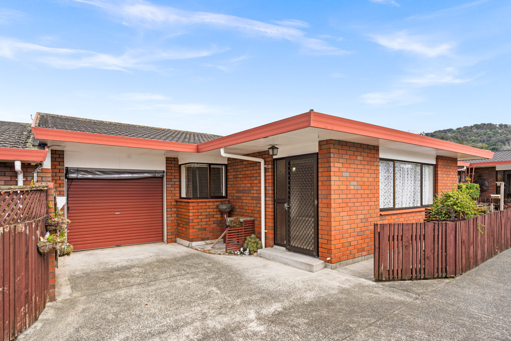 28B Second Avenue, Avenues