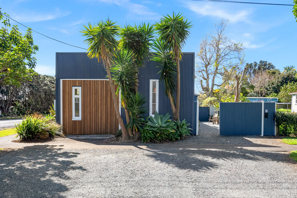 6 Domain Road, Onerahi