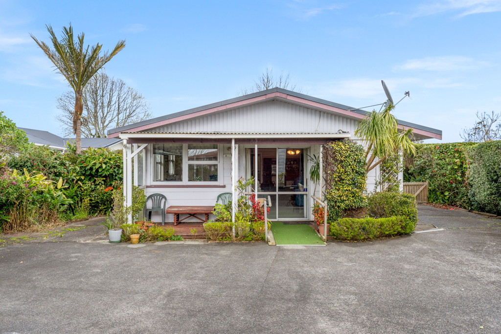 27 Beazley Crescent, Tikipunga