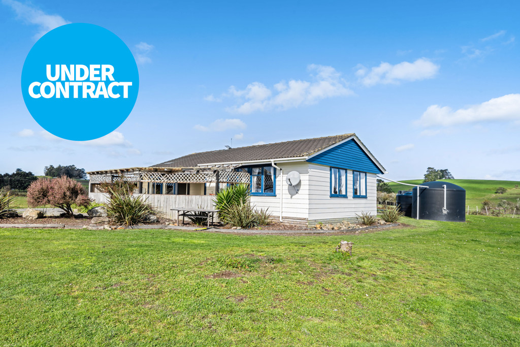 1057 Mangakahia Road, Poroti