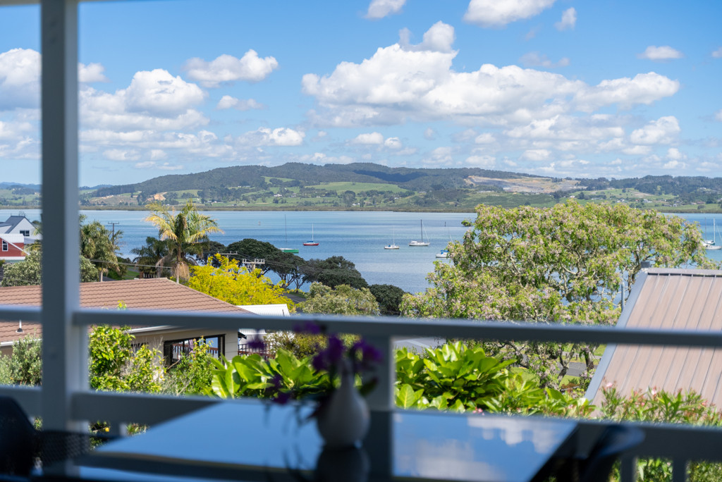10 Johnson Street, Onerahi