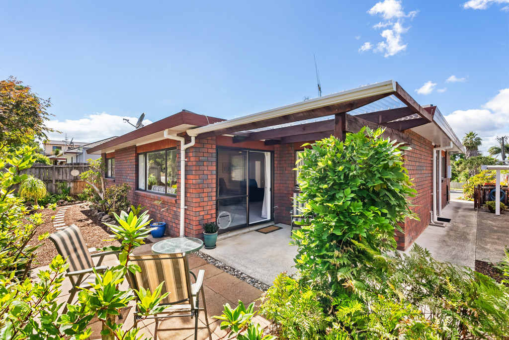 2/10 Braintree Street, Te Kamo