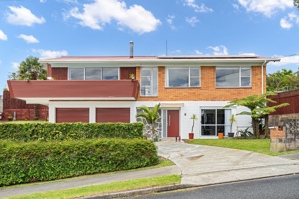 54 Hilltop Avenue, Morningside