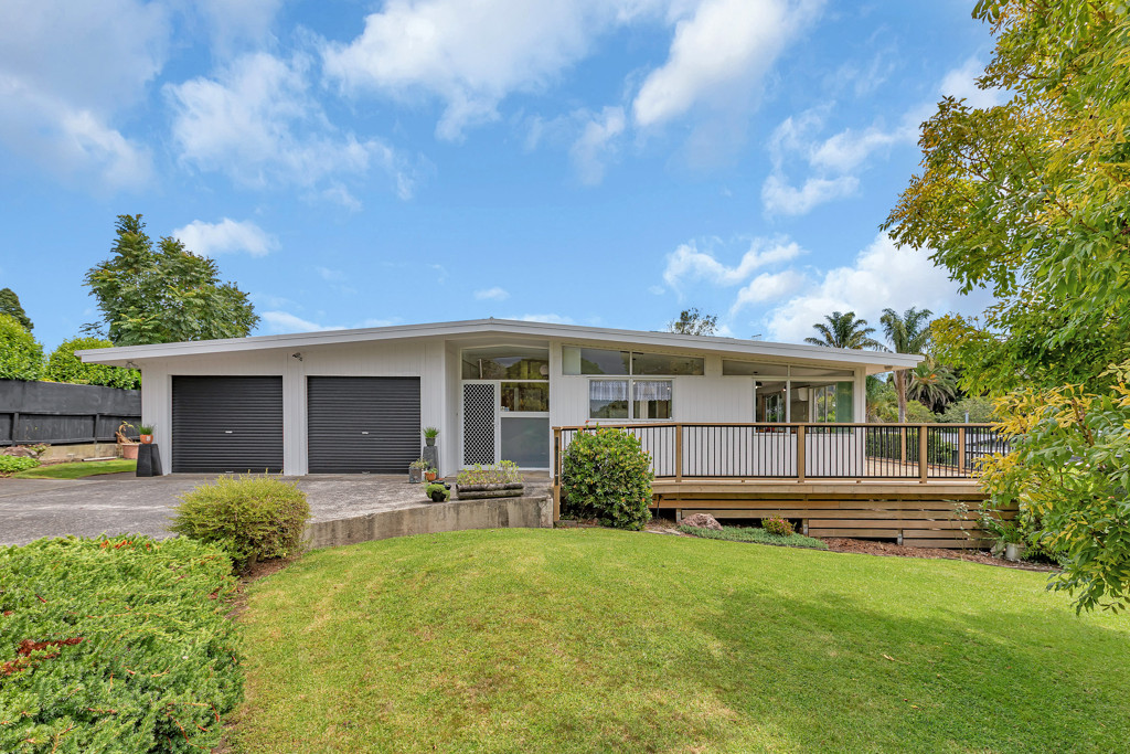 99 Fisher Terrace, Kamo