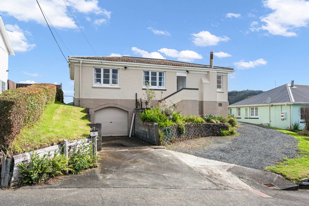 30 Anzac Road, Morningside